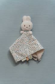 Cuddle Cloth: Miffy Lucky Leaves